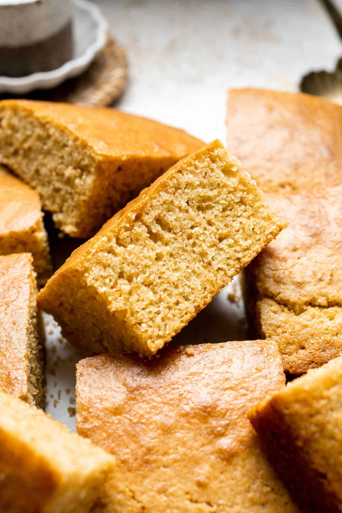 Buttermilk Cornbread tastes just like grandma used to make —  moist tender texture, crisp edges, and a hint of sweetness to balance out your favorite chili. | aheadofthyme.com