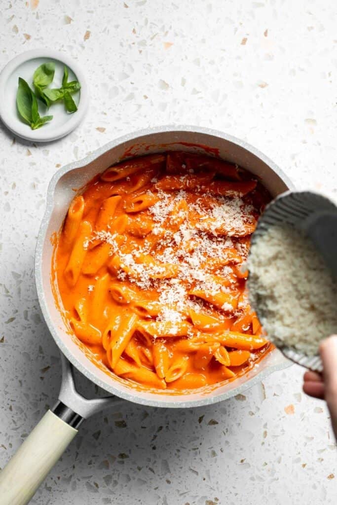 This Creamy Roasted Red Pepper Pasta is cozy, comforting, and packed with flavor. It comes together with simple ingredients in just 30 minutes. | aheadofthyme.com