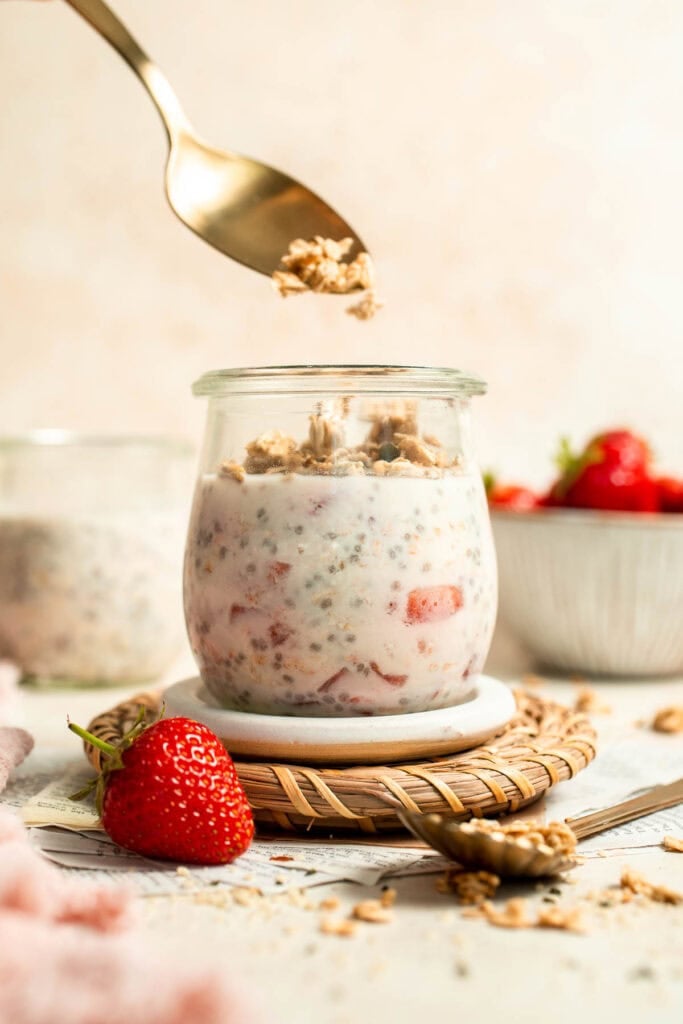Strawberry Overnight Oats are a healthy, make-ahead breakfast with rolled oats, Greek yogurt, and fresh strawberries. Perfect for busy mornings! | aheadofthyme.com