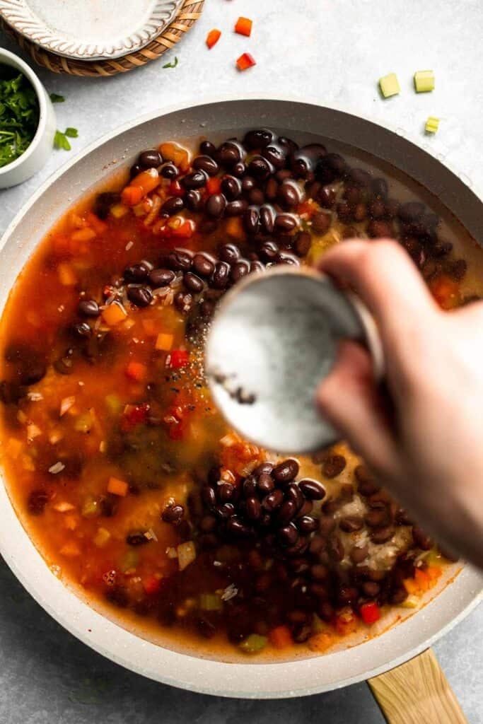 One Pot Vegetarian Jambalaya is a bold, flavorful Cajun rice dish with beans and veggies that's hearty, healthy, and easy to make. | aheadofthyme.com