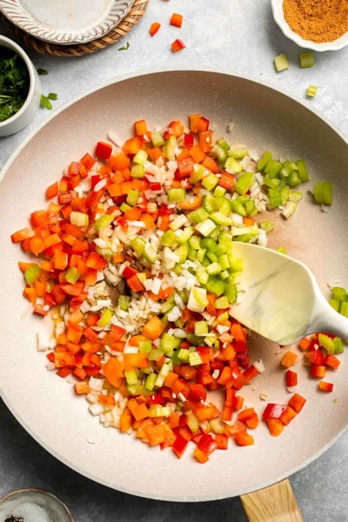 One Pot Vegetarian Jambalaya is a bold, flavorful Cajun rice dish with beans and veggies that's hearty, healthy, and easy to make. | aheadofthyme.com