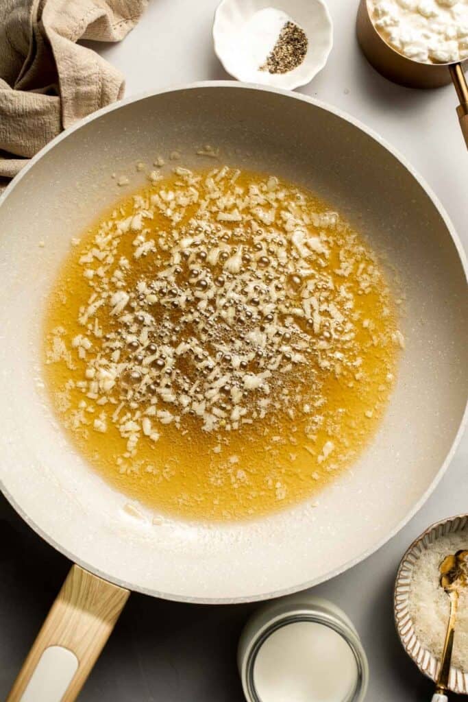 Creamy cottage cheese alfredo pasta made with simple ingredients, high protein, lighter than traditional alfredo, and ready in 20 minutes. | aheadofthyme.com