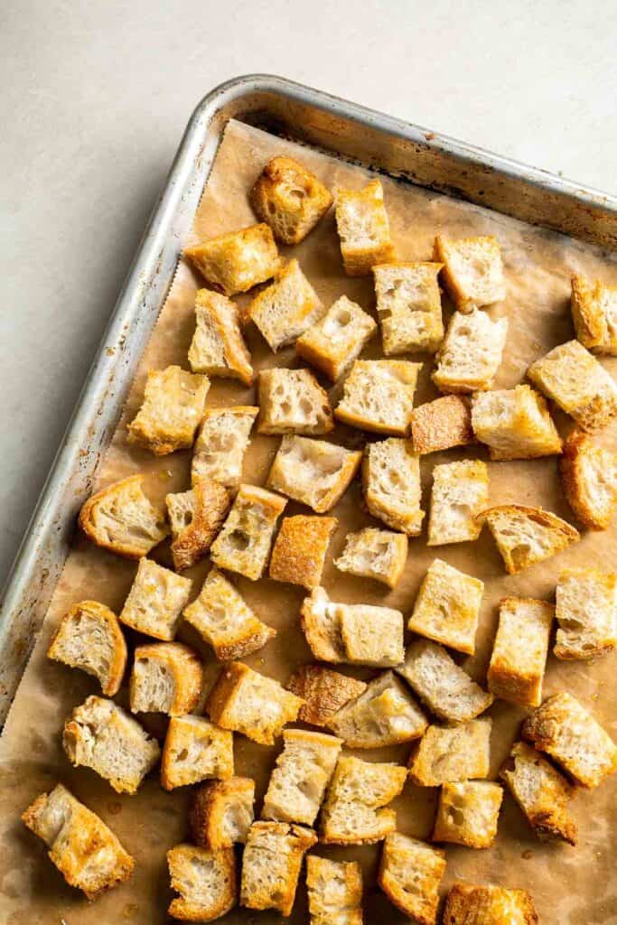 Golden toasted bread cubes for panzanella salad